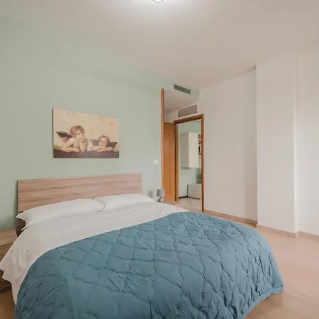 Viky Flat - 15 Min From & Free Parking * Venice
